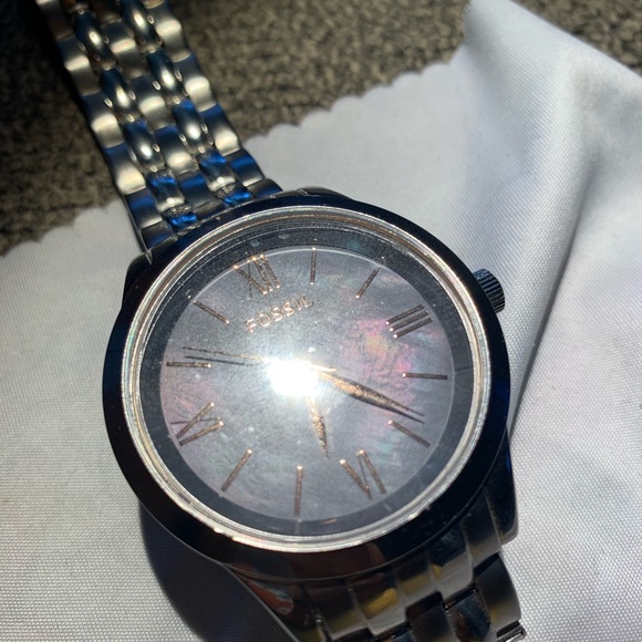Fossil Watch - Picture 3 of 3